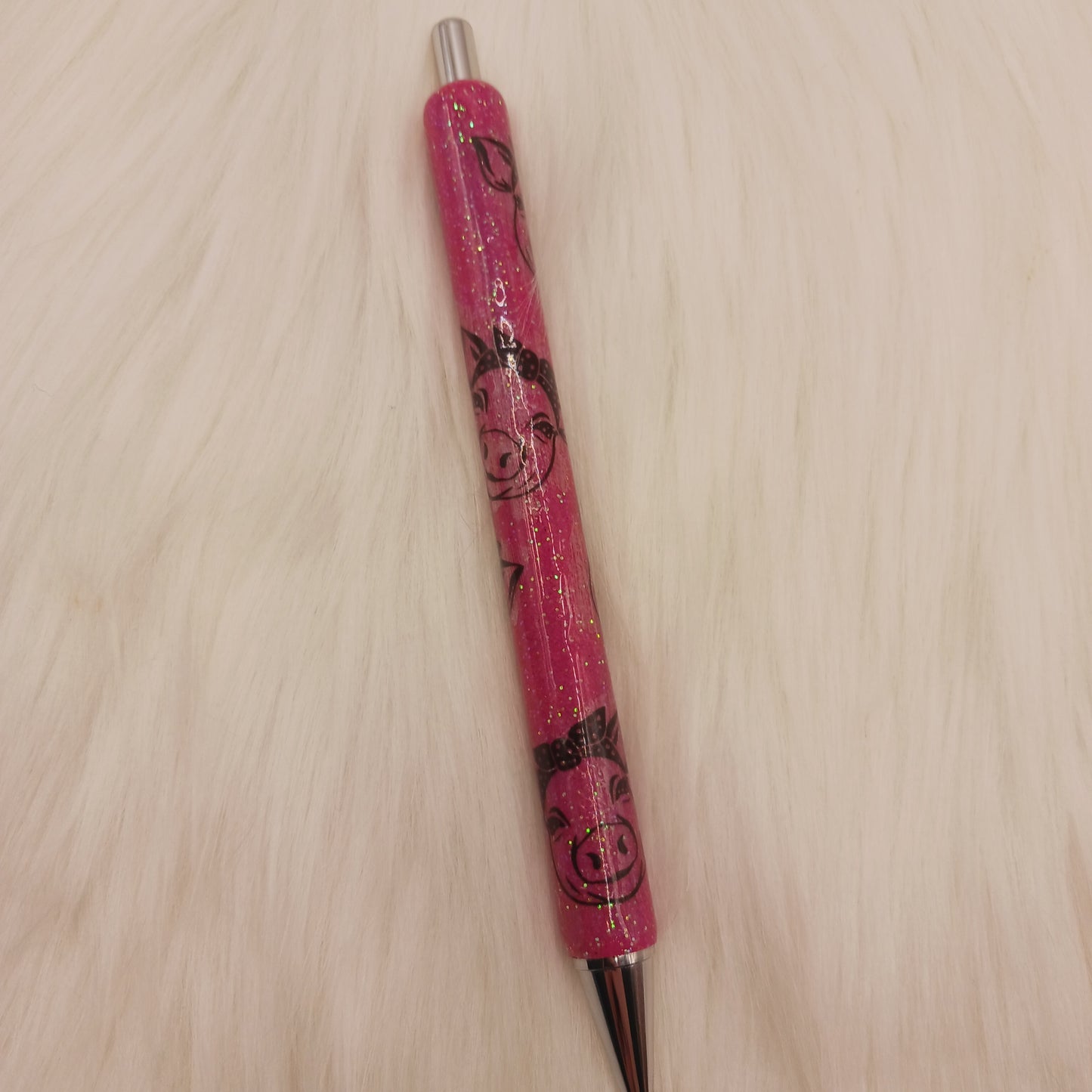 Pink glitter piggy epoxy pen