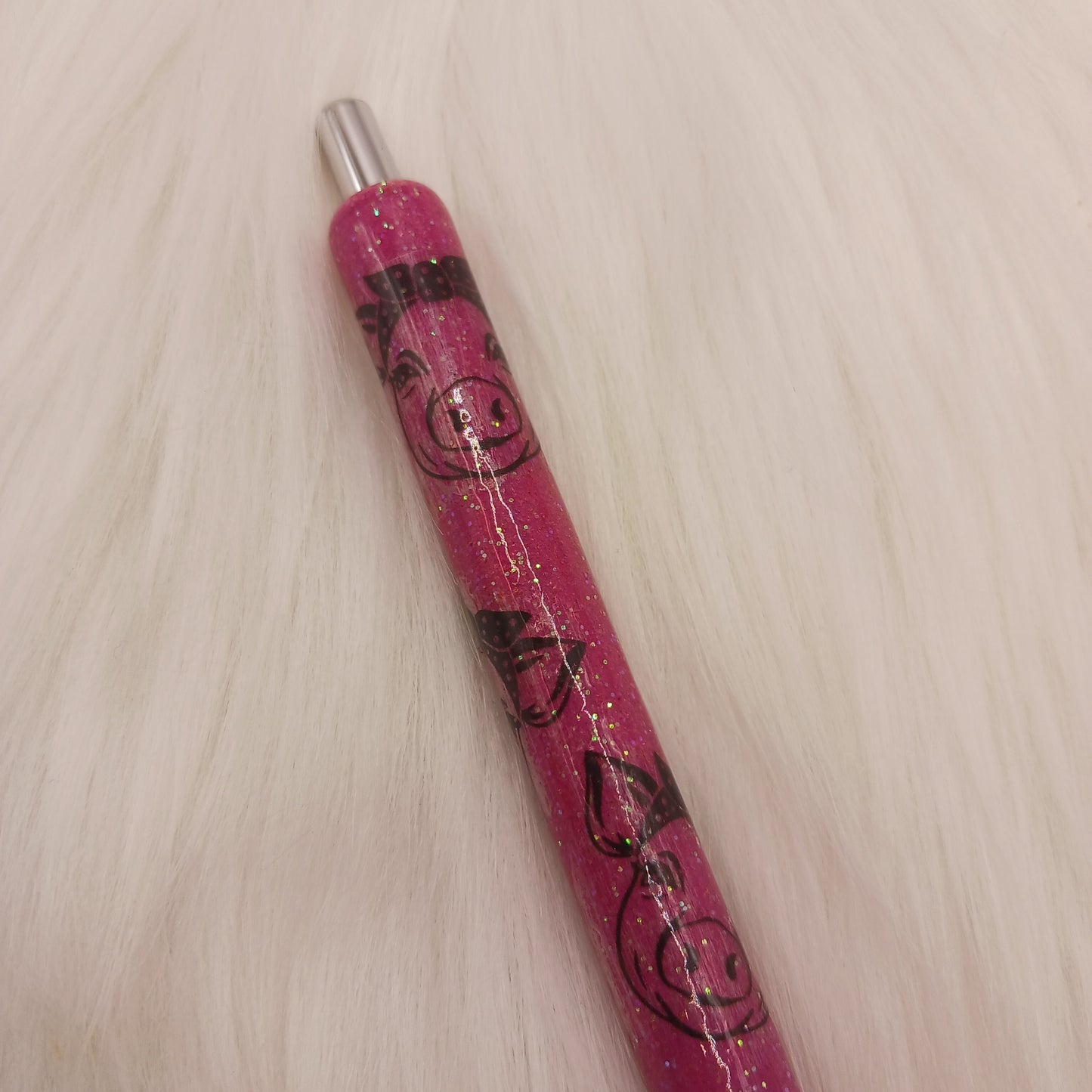 Pink glitter piggy epoxy pen