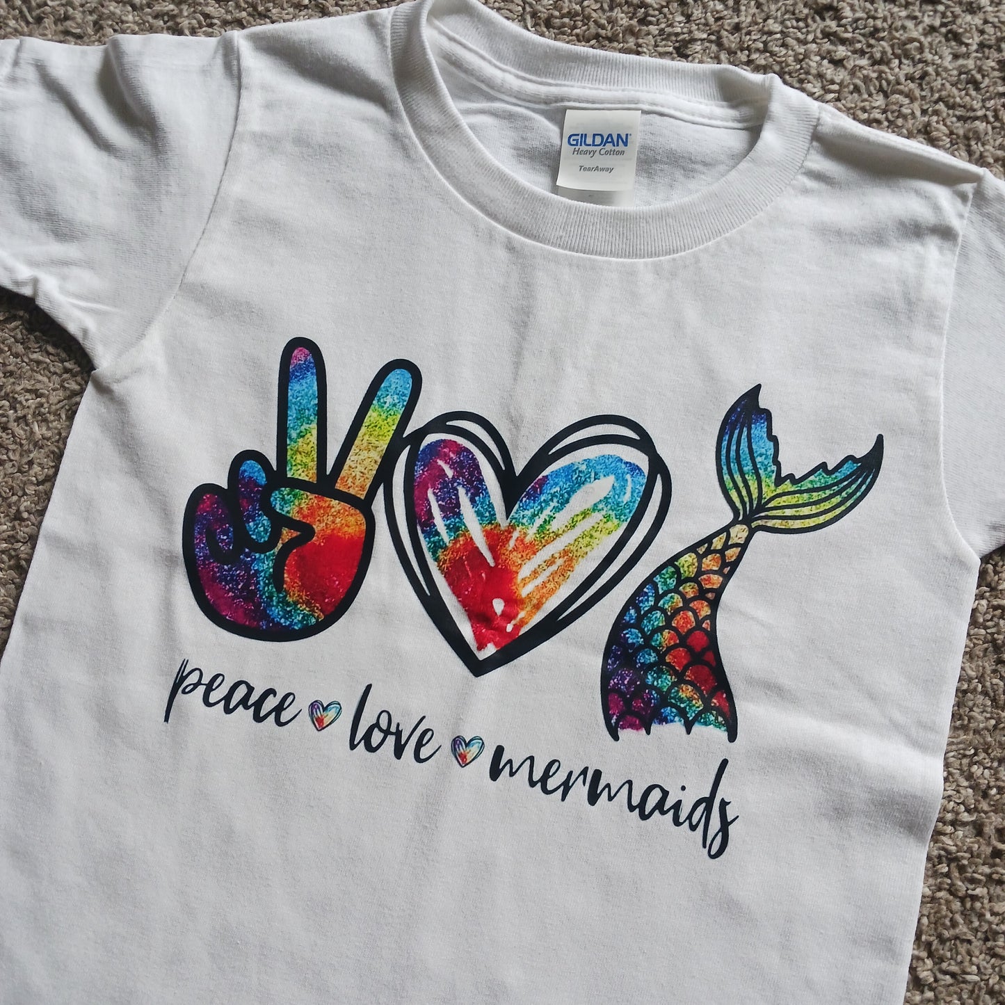 Peace love mermaids toddler Tshirt