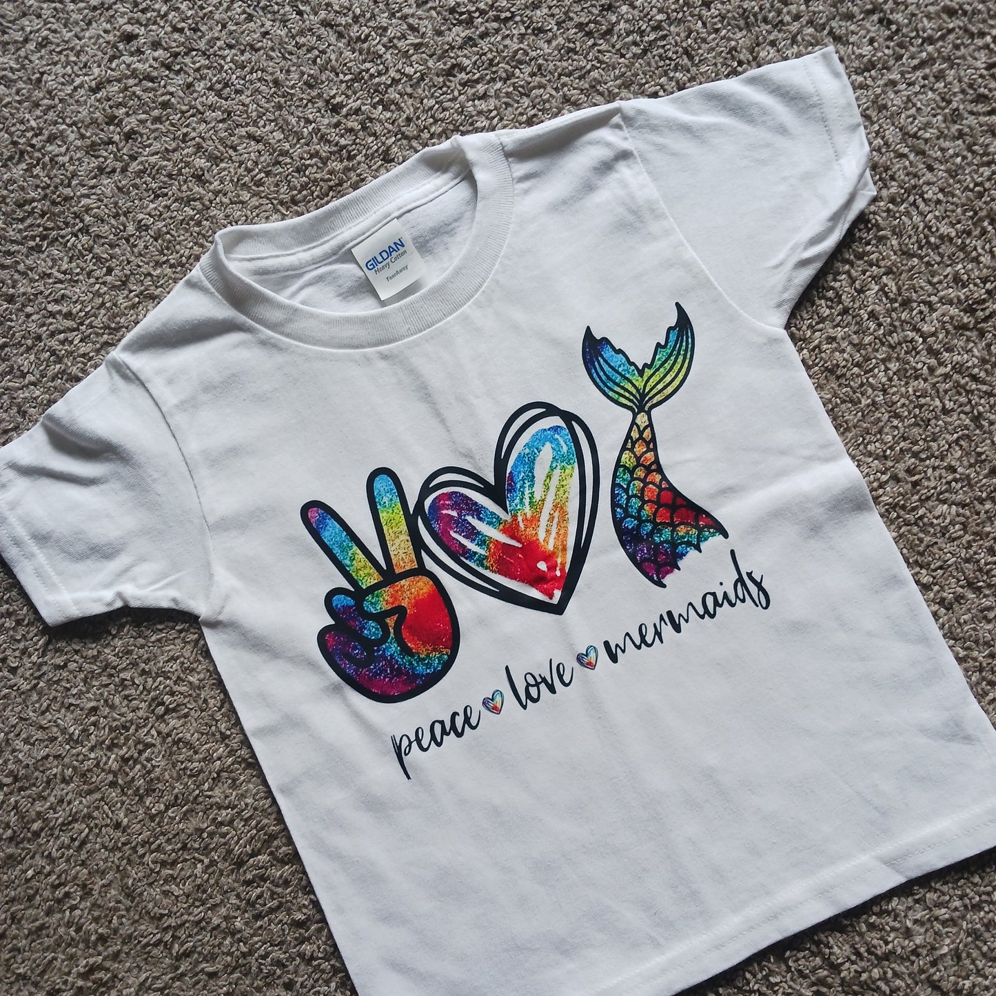 Peace love mermaids toddler Tshirt