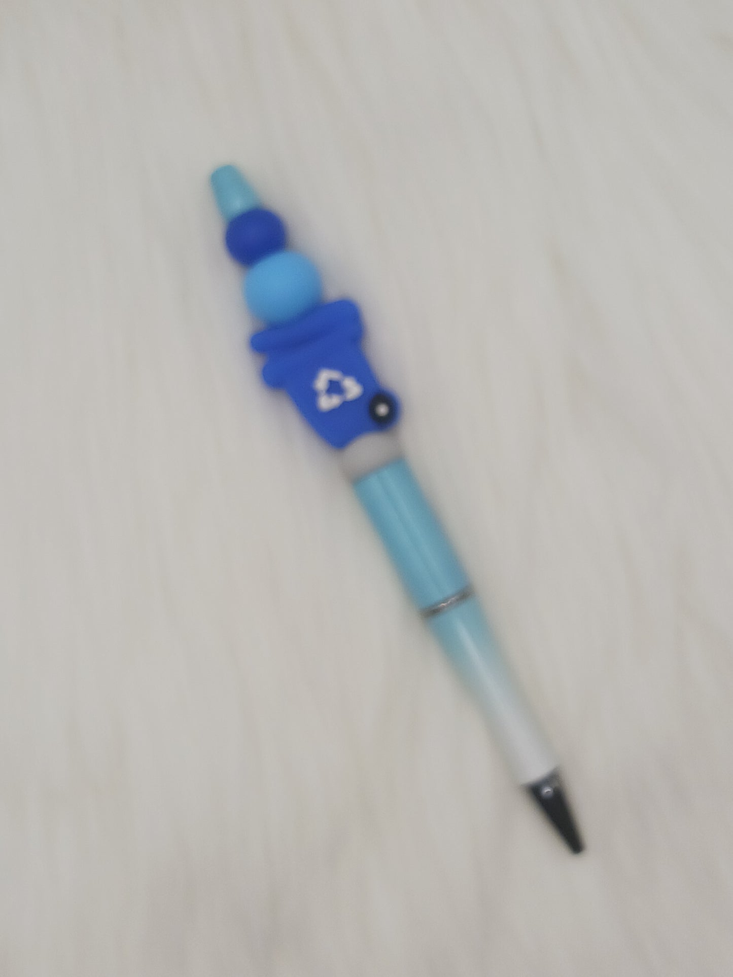 Recycling can silicone beaded pen