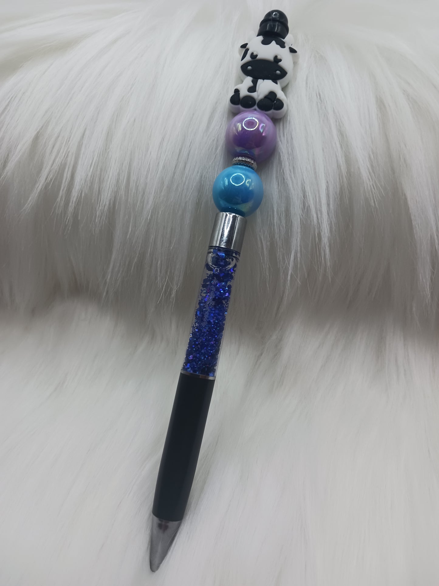 Silicone beaded cow snow globe pen