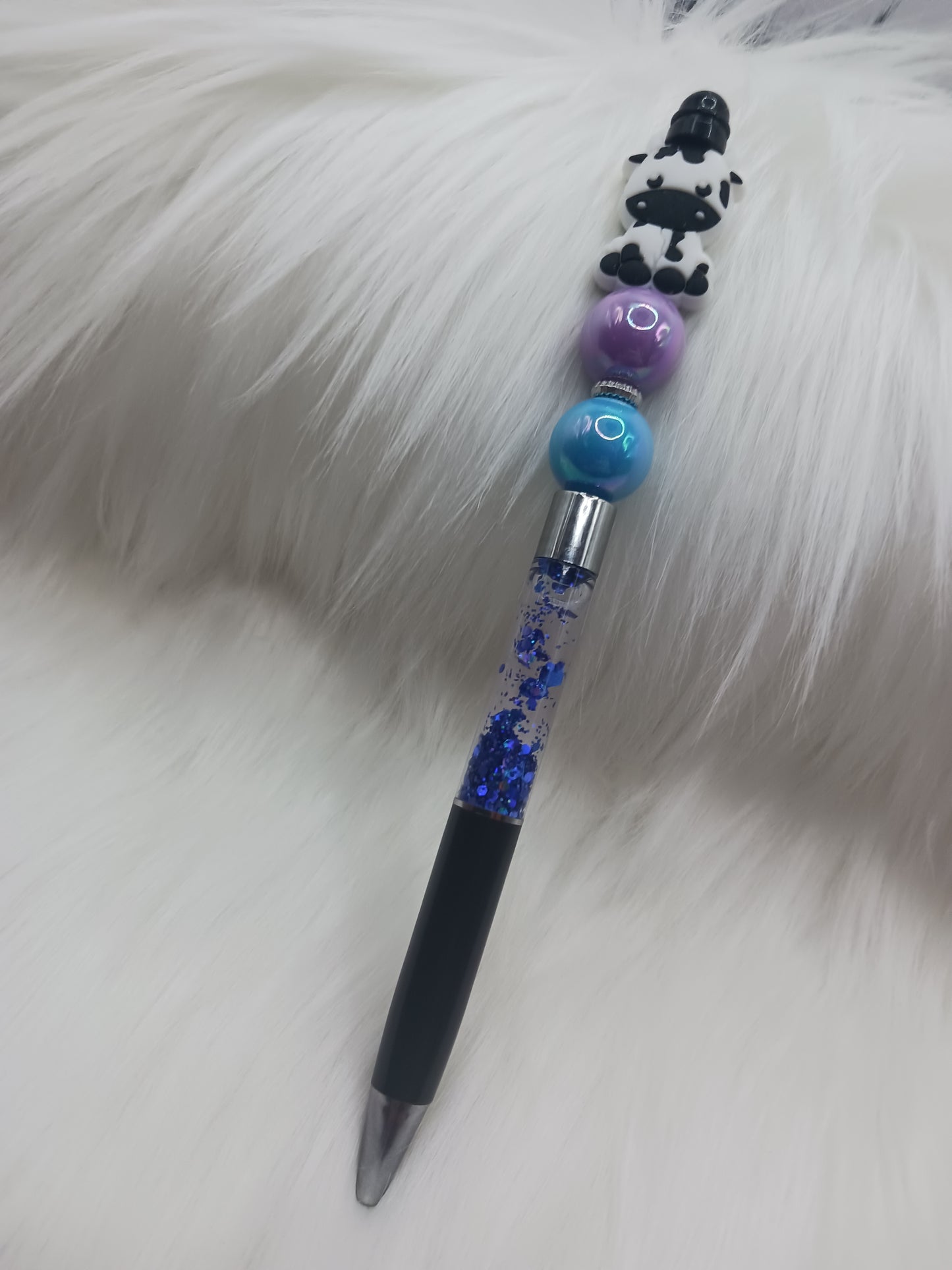 Silicone beaded cow snow globe pen