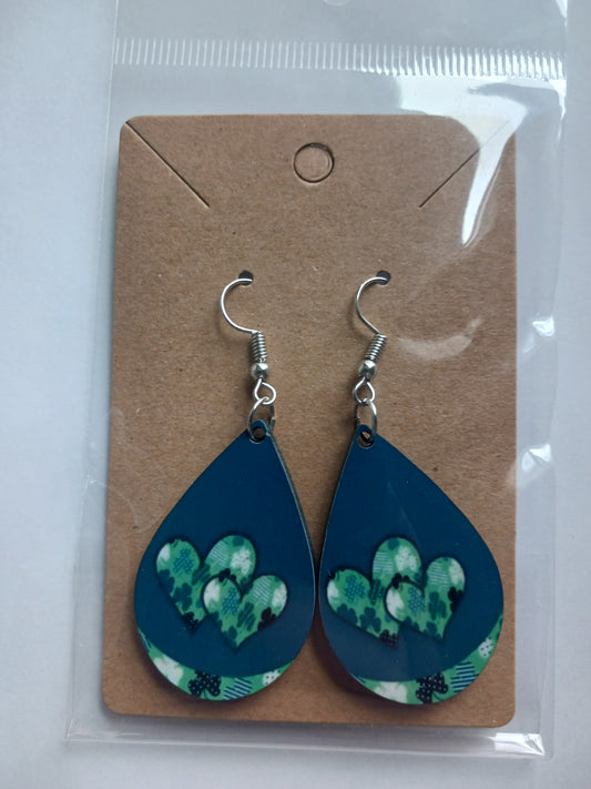 Shamrock heart earrings