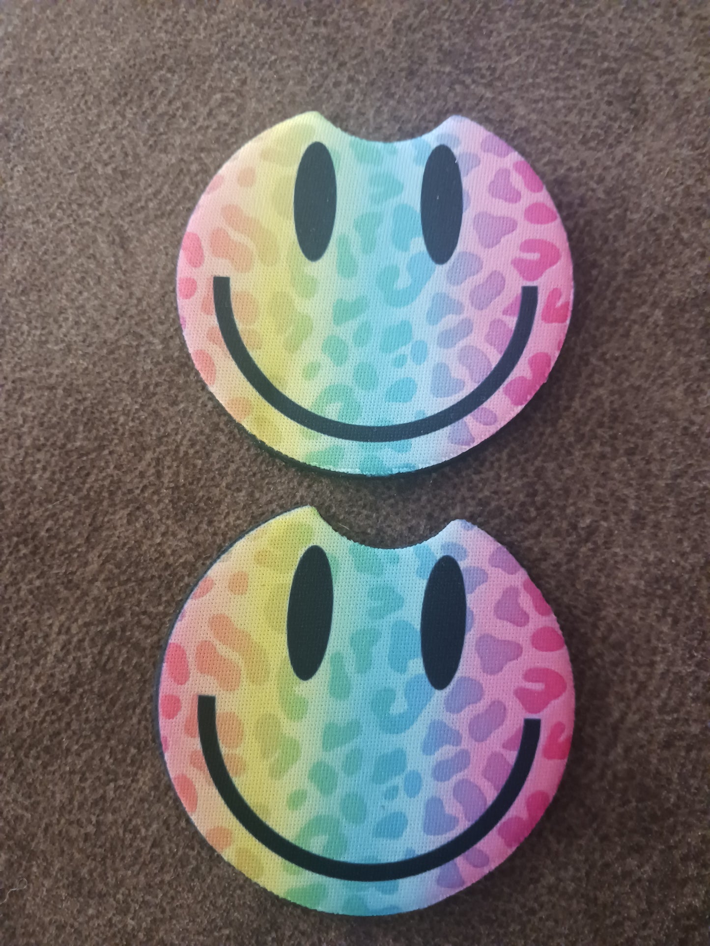 Rainbow print smiley car coasters