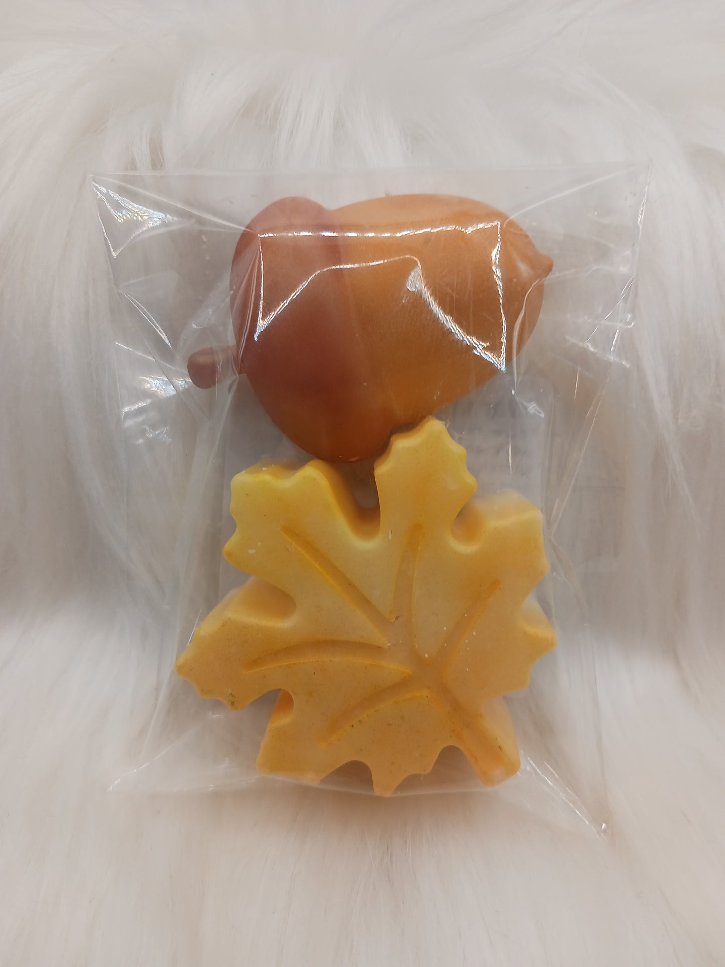 Fall shaped 2 pack soy wax melts