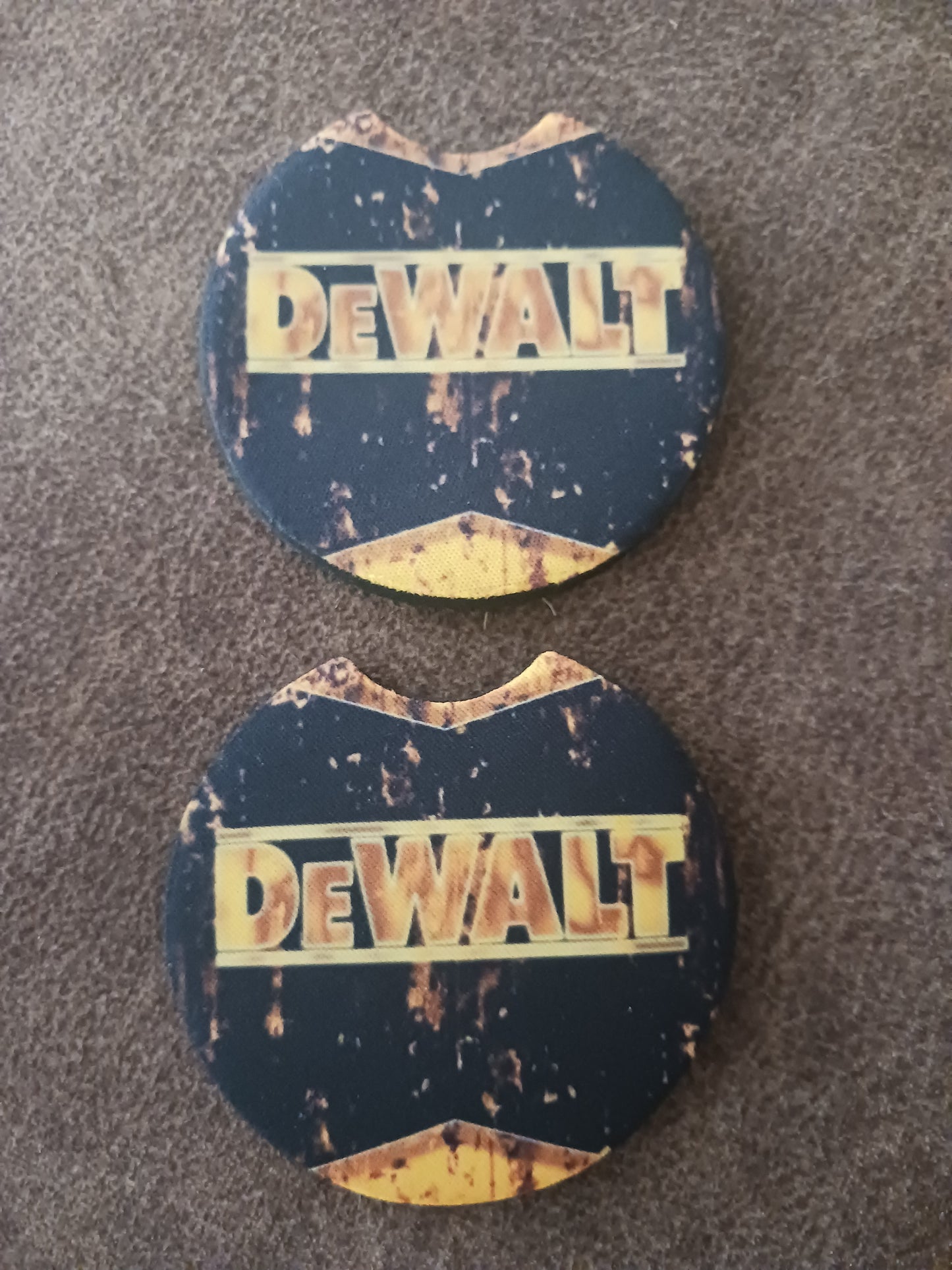 De yellow Walt tool car coasters