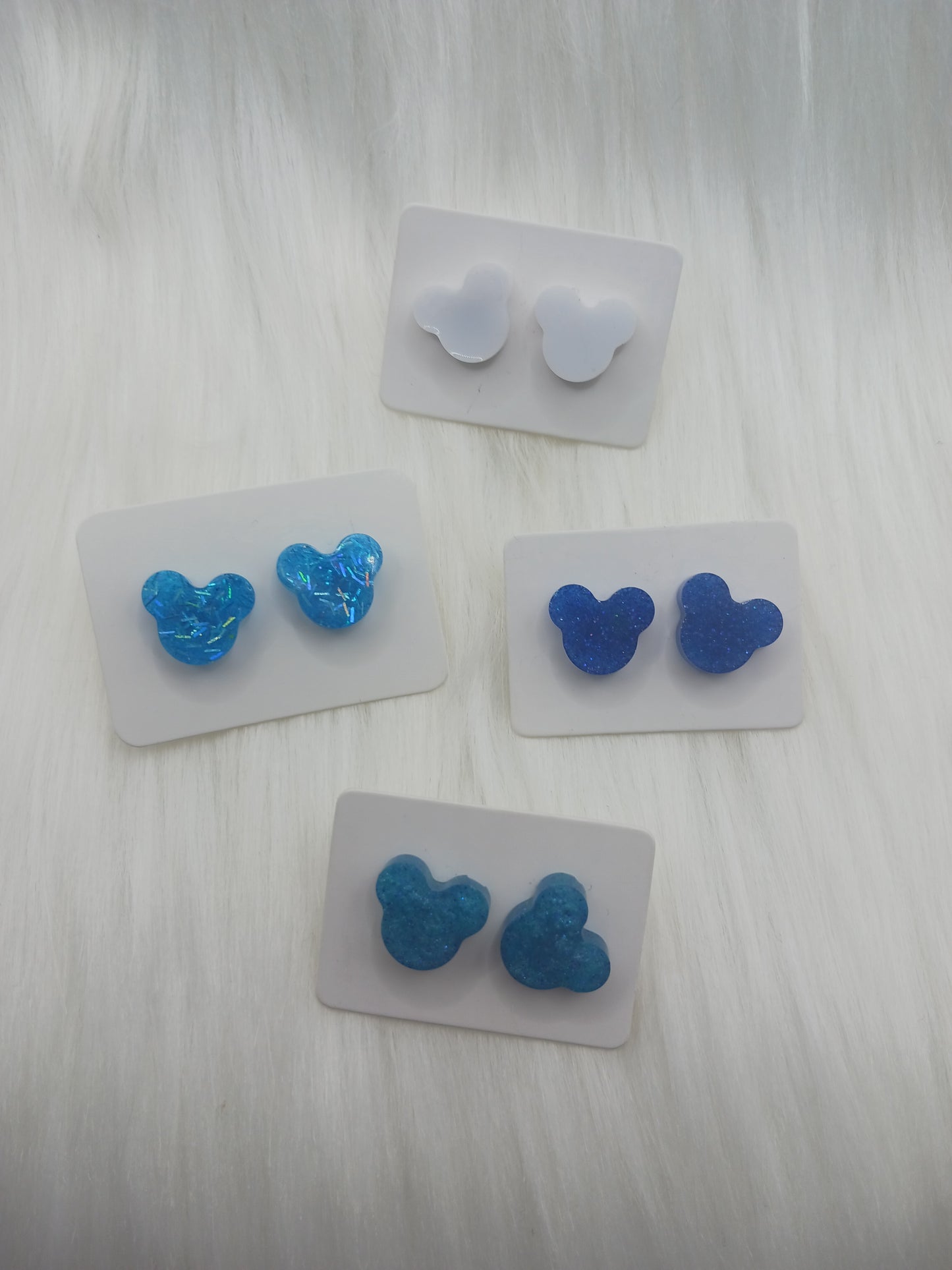 Mouse shape stud earrings