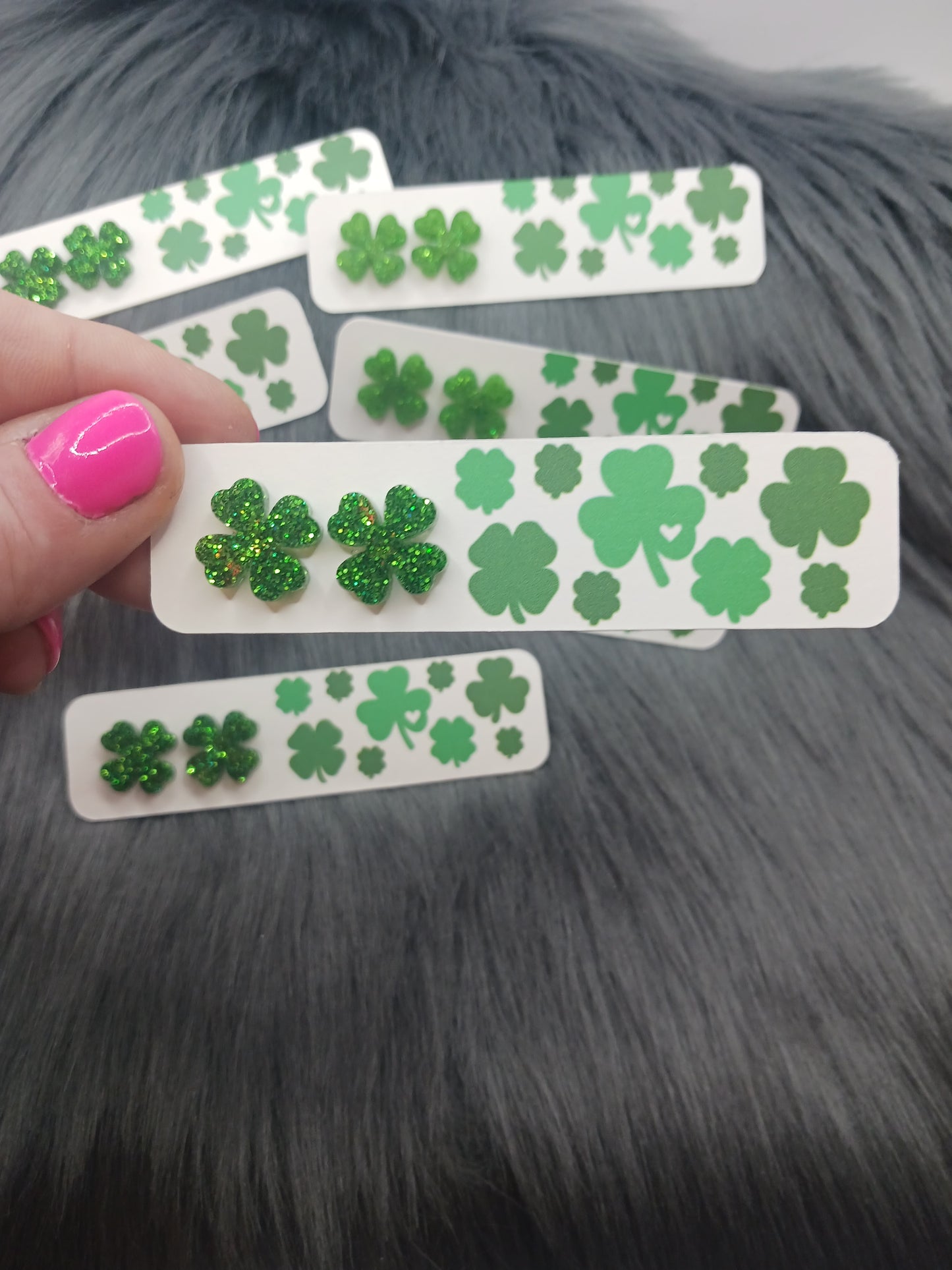 Bulk shamrock stud earrings